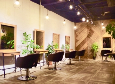 店舗名