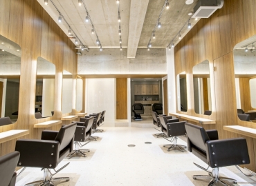 店舗名