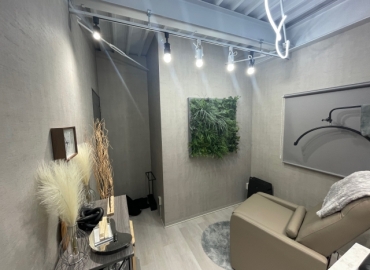 店舗名