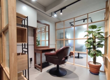 店舗名