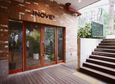 店舗名